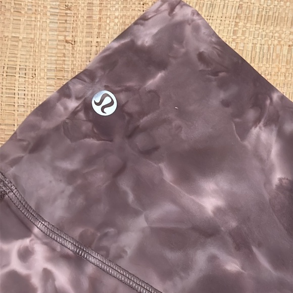 Lululemon Align HR Crop 21” Leggings - Picture 3 of 4